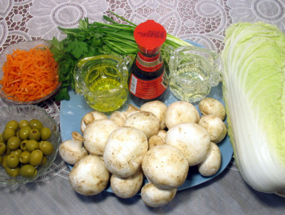 Салат из пекинской капусты — фото продуктов