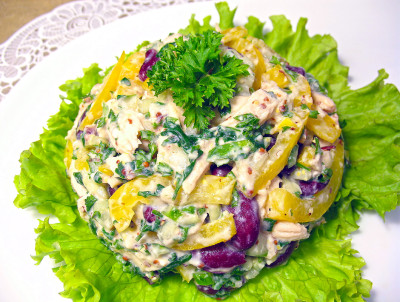 Салат с фасолью и курицей рецепт с фото