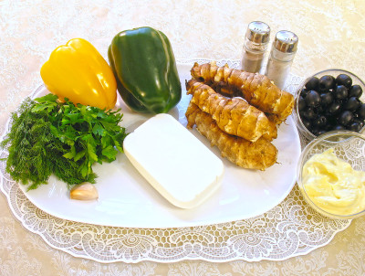 Рецепт салата из топинамбура с фетой — фото продуктов
