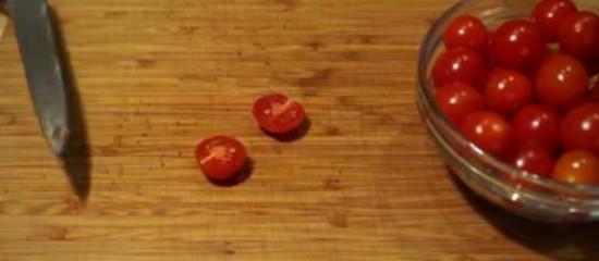 помидоры Черри, нарезка