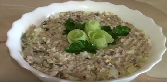 Салат из рыбных консервов с яйцом рецепты